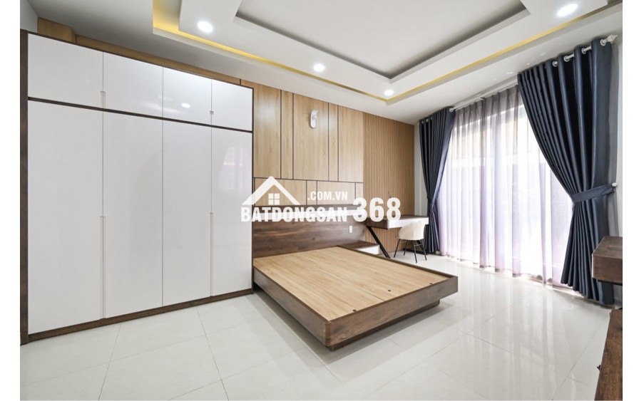 SIÊU PHẨM NHÀ PHỐ PHAN XÍCH LONG FULL NỘI THẤT