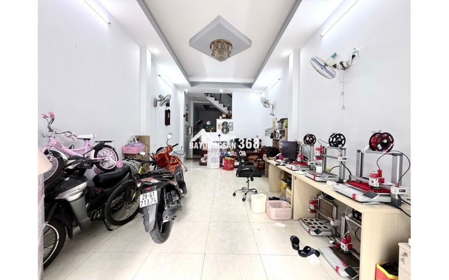 HIẾM - GẦN MẶT TIỀN - HẺM 6M Ô TÔ NGỦ TRONG NHÀ - NHÀ MỚI XÂY BTCT KIÊN CỐ.