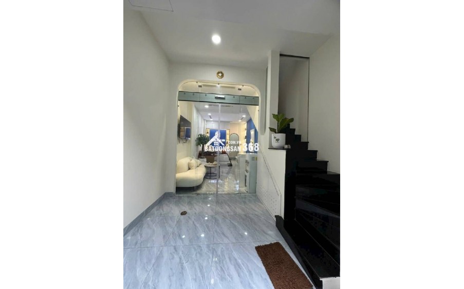 NHÀ ĐẸP 3 TẦNG ĐƯỢC KỸ SƯ THIẾT KẾ RIÊNG - NỘI THẤT GIÁ TRỊ - TRUNG TÂM TÂN PHÚ - HẺM THÔNG