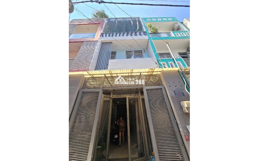 - Hẻm 3 gác, sát Mặt Tiền đường  - Ngang 4.1x14m, SỐ vuông vức  - Cho thuê 12triệu/tháng