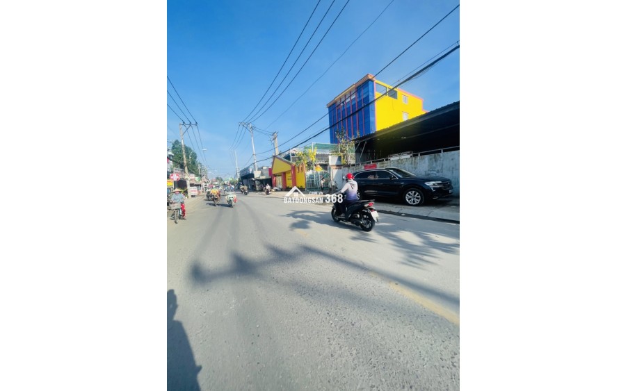 Bán đất Bình Tân - hẻm xe hơi -gần chợ -51,3m2 - full thổ -Sổ hồng Gốc