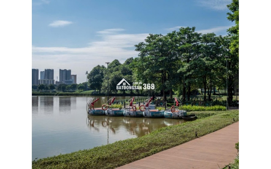 Bán nhà Phân Lô, Lô góc 3 mặt tiền, Ô tô tránh- Mặt phố Hưng Thịnh, Hoàng Mai 70m2, 4T, MT 7.5m2, Giá 23 tỷ