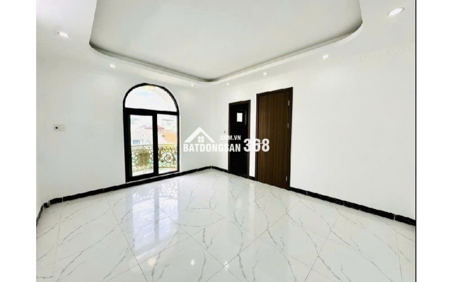 NHÀ PHỐ THACH BÀN Ô TÔ ĐỖ CỬA NGÀY ĐÊM  KINH DOANH VĂN PHÒNG  CÒN SÓT LẠI  GIÁ CHỈ NHỈNH 9 TY