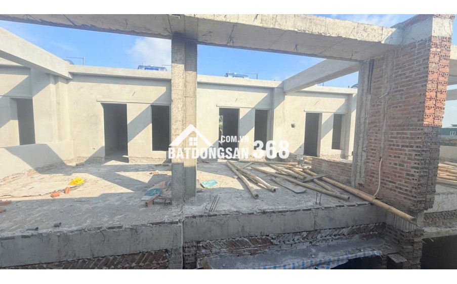 Cần bán một số căn nhà xây 3 tầng Phường Hạc Thành, Thanh Hoá, hoàn thiện chỉ việc mang đồ vào ở