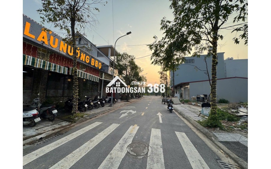 VỊ TRÍ KIM CƯƠNG TẠI ĐẤT THỊ TRẤN TỔ 1 -TẠI SÓC SƠN HÀ NỘI -DT 90 M FUN THỔ CƯ