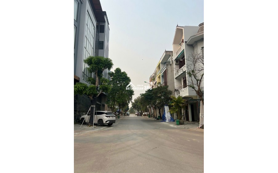 Cần bán lô đất khu 1 KĐT Bình Minh, Phường Đông Hương cũ, Thanh Hóa 90m2 xây nhà cực đẹp