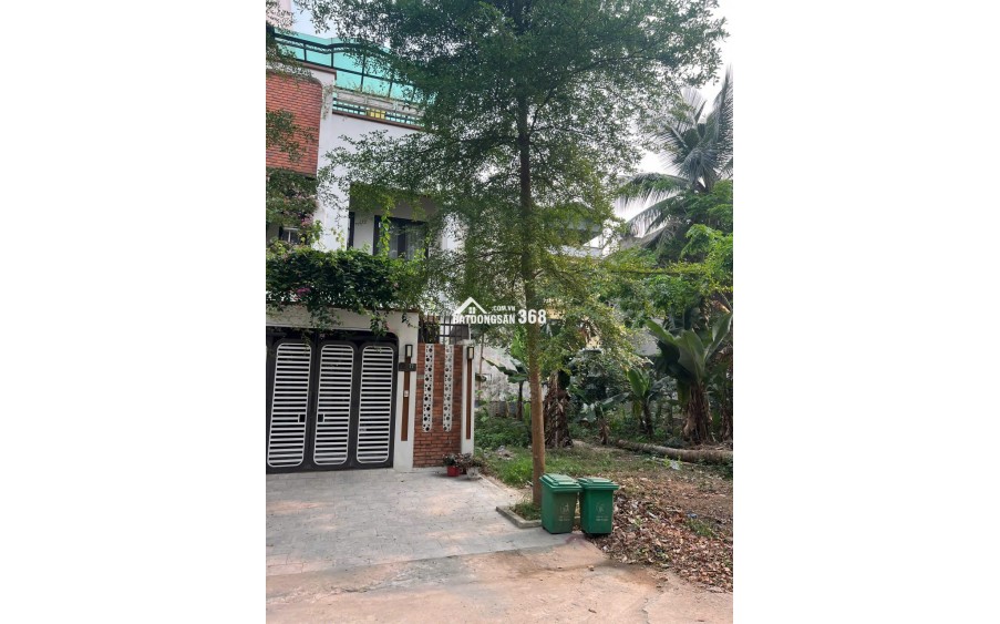 Cần bán lô đất khu 1 KĐT Bình Minh, Phường Đông Hương cũ, Thanh Hóa 90m2 xây nhà cực đẹp