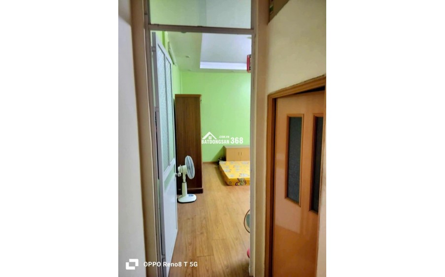 BÁN NHÀ KHU CÁN BỘ Y TẾ TẠI PHỐ NÚI TRÚC, XÂY KIÊN CỐ DIỆN TÍCH 40M X 4 TẦNG, 100 RA ĐƯỜNG OTO TRÁNH.