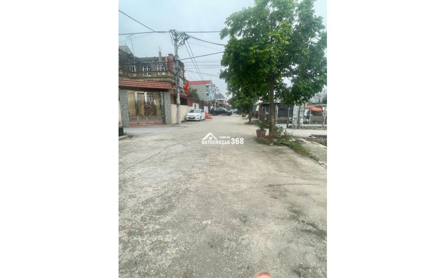 chính chủ bán đất, gần trường học, vị trí đẹp để kinh doanh