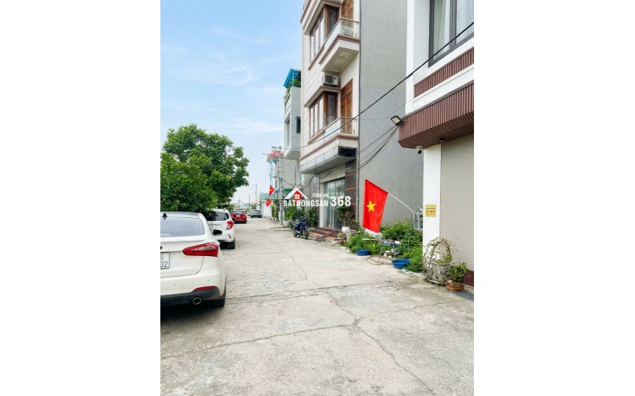 Đất vàng an cư - kinh doanh đắc địa - gần UBND và trường học