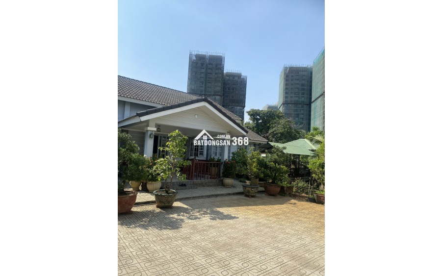 Biệt thự vườn - 3 mặt sông - 1900m² - đường số 4 Lò Lu - chỉ 19.5 tỷ (TL)