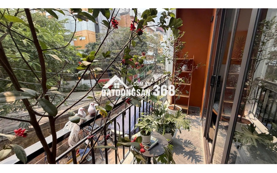 Cực hiếm nhà Xuân Thủy gần 40m2x6T, 2 thoáng , ngõ VF3 thông, nhỉnh 11tỷ
