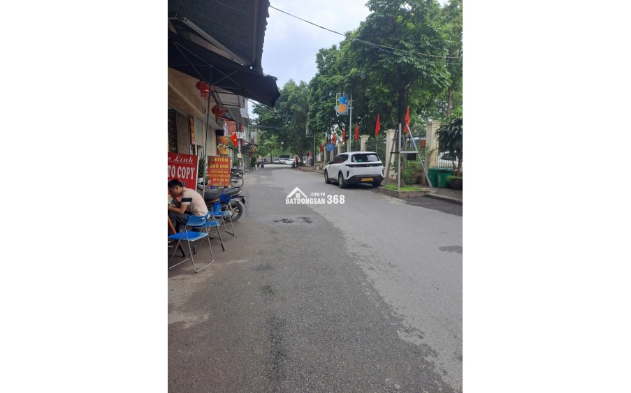 Chính chủ bán đất vị trí đẹp gần Trường học, UBND – Đầy đủ tiện ích