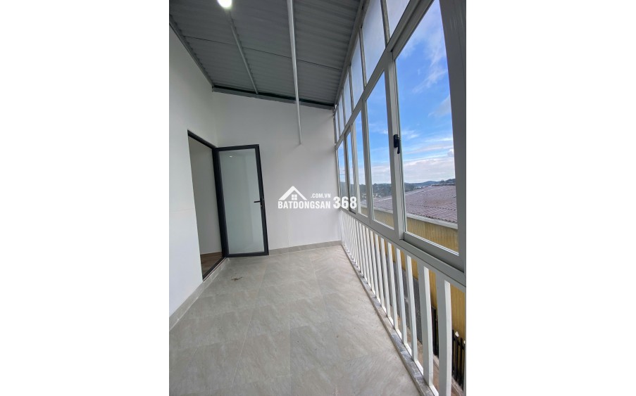 Bán nhà giá rẽ, mới xây 1 trệt 1 lầu, ngay trung tâm Đà Lạt