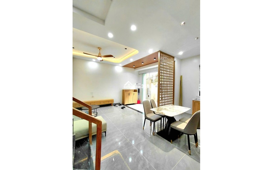 SIÊU PHẨM NHÀ MỚI – 4 TẦNG – VŨ CHÍ THẮNG – ô to cách nhà 10m