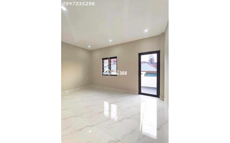 Nhà đẹp Miếu Hai Xã 4 tầng ô tô đỗ gần nhà