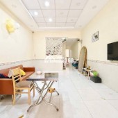  Hiện trạng: Nhà trệt + lửng – còn ở tốt, 2PN, có 1PN dưới trệt cho người lớn, 2 WC, Sân Phơi.