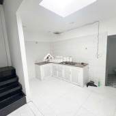 - Hẻm 7m xe tải, vị trí đẹp, sát bệnh viện Bình Tân, trường THCS Bình Trị Đông A, UBND Phường...