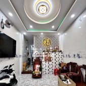 - Mặt tiền đường 10m, vị trí đẹp, gần THCS Nguyễn Văn Luông, chợ Bình Tiên, vòng xoay Phú Lâm