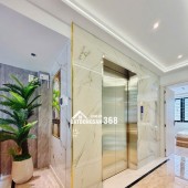 + Kết Cấu : 5 Tầng Sân Thượng , 4Pn khép kín , 6 Toilet , Phòng Karaoke , Phòng Khách , Bếp , sân sau , THANG MÁY , Trang bị full nội thất cao cấp…
