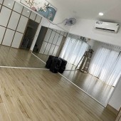 Khu bàn cờ , Nhà mới đường Phạm Văn Bạch Gò Vấp xe hơi thông