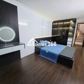Nhà đẹp Trung tâm Phúc Lợi Long Biên, 5 tầng, Full nội thất, ngõ ô tô thông, ô tô đỗ cửa