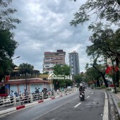 Cực Hiếm, Nhà Lô góc hồ tây chỉ 11 tỷ, 5 tầng, mặt tiền 4.4m. Vừa ở, vừa kinh doanh