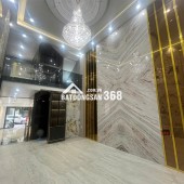 Siêu phẩm nhà đẹp mặt đường Đông Trà 5 tầng thang máy ô tô đỗ cửa kinhdoanh buôn bán tốt