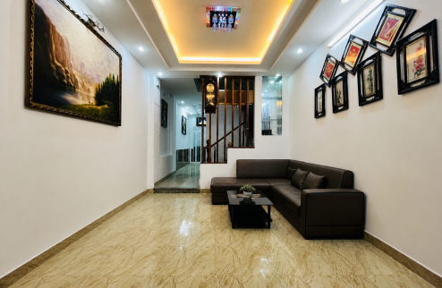 GIẢM SÂU CÒN 4.8 TỶ, NHÀ ĐÚC 2 TẤM, XE HƠI NGỦ SÂN, TRUNG TÂM LONG TRƯỜNG, Ở NGAY