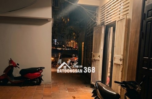 nhà lô góc hồ Tây- Vị trí vàng tiện nghi đỉnh