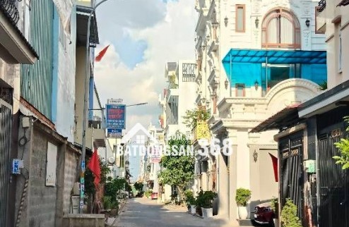 BÌNH TÂN NHÀ 4 TẦNG HẺM XE TẢI THÔNG  CÓ DÒNG TIỀN ỔN ĐỊNH 10TRIỆU 1 THÁNG
