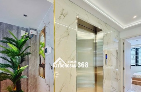 + Kết Cấu : 5 Tầng Sân Thượng , 4Pn khép kín , 6 Toilet , Phòng Karaoke , Phòng Khách , Bếp , sân sau , THANG MÁY , Trang bị full nội thất cao cấp…