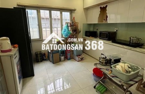 Vịtrí tuyệt đẹp giáp Quận 11, ngay Tô Hiệu- Hòa Bình. hẻm thông thoáng, khu phân lô đồng bộ, đối diện nhà view công viên,