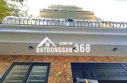 SIÊU PHẨM - TRUNG TÂM ĐỐNG ĐA - 6 TẦNG THANG MÁY MỚI TINH - HAI THOÁNG - GẦN Ô TÔ VÀI BƯỚC CHÂN RA VƯỜN HOA TRẦN QUANG DIỆU
