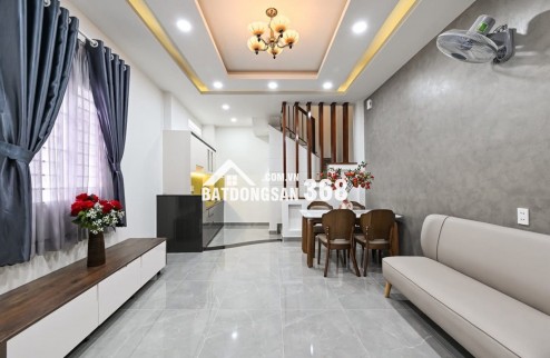 SIÊU PHẨM NHÀ PHỐ PHAN XÍCH LONG FULL NỘI THẤT