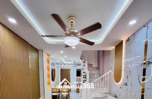 Siêu Phẩm -NHÀ MỚI XÂY Thích Quảng Đức  - Phú Nhuận - Cách Mặt Tiền 2 Căn