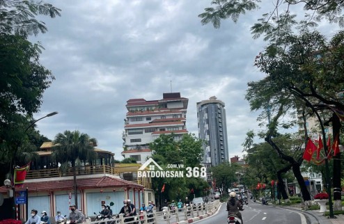Cực Hiếm, Nhà Lô góc hồ tây chỉ 11 tỷ, 5 tầng, mặt tiền 4.4m. Vừa ở, vừa kinh doanh