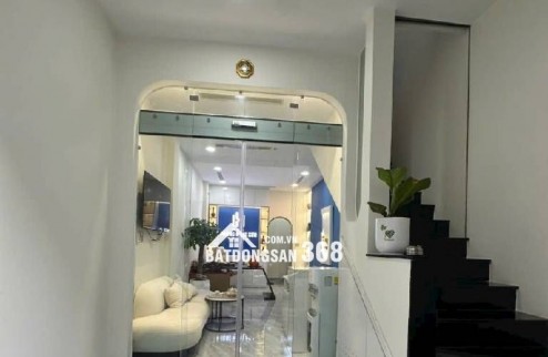 NHÀ ĐẸP 3 TẦNG ĐƯỢC KỸ SƯ THIẾT KẾ RIÊNG - NỘI THẤT GIÁ TRỊ - TRUNG TÂM TÂN PHÚ - HẺM THÔNG