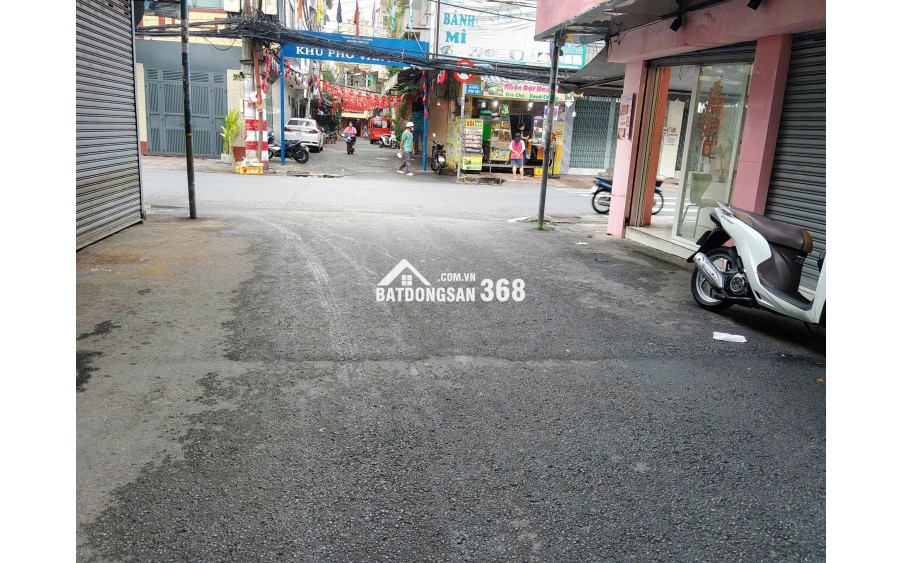 CHO THUÊ NGUYÊN TẦNG 2 PHÒNG  – 37 VĨNH HỘI, QUẬN 4