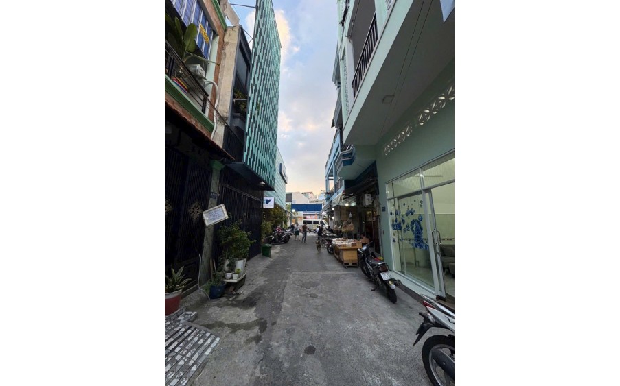 GÒ VẤP – NHÀ 4 TẦNG – HẺM XE HƠI