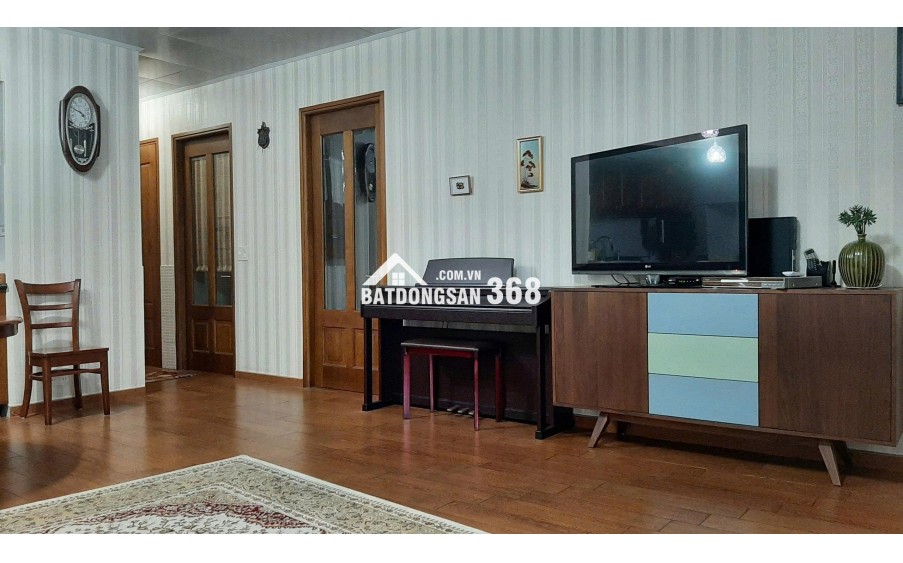 Bán gấp căn hộ lô góc ngay trung tâm Q1 view Bitexco