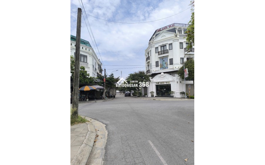 Chủ cần bán toà nhà 187.5m2 - Khu B KĐT Nguyên Khê - Đông Anh - Hà Nội. Giá 105tr/m2 = Giá Đất (Lãi Căn nhà)