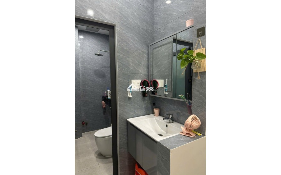 Bán nhà 1 trệt 1 lầu 152.9m2 Phạm Thế Hiển P7 Q8 nhà mới ở ngay