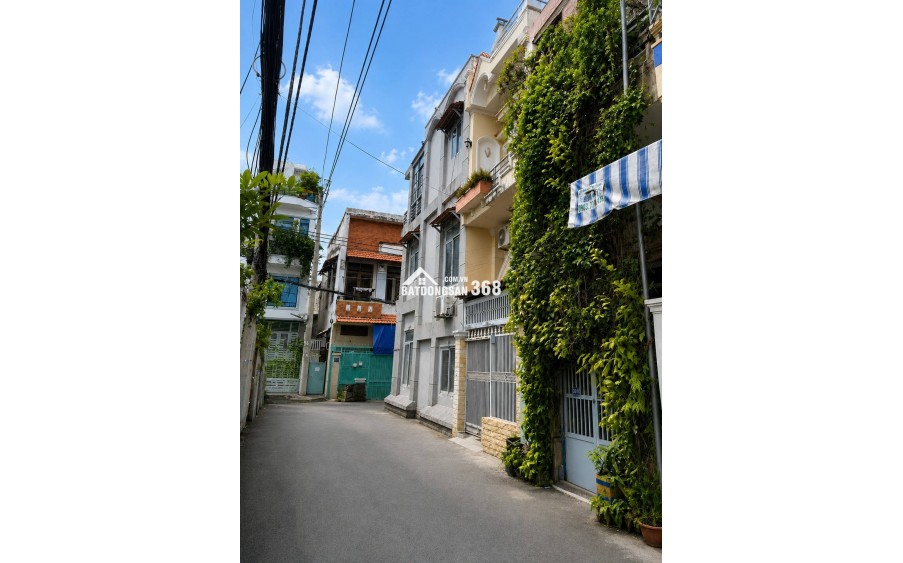 [Hiệp Bình Chánh] Nhà mới 3 tầng đẹp lung linh  - Hẻm xe hơi thông - Đối diện Gigamall và ĐH Luật - 5.35 tỷ TL