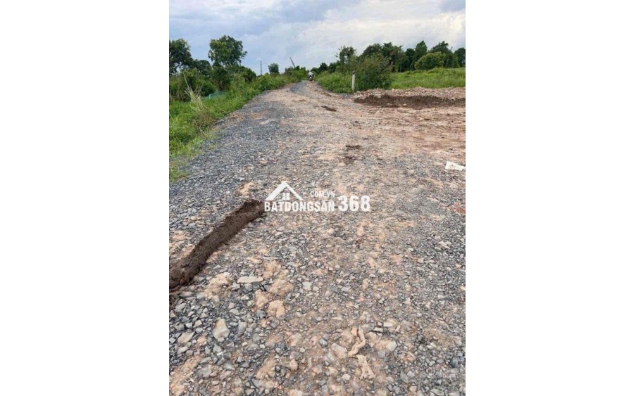 Bán gấp đất thổ cư 607m² Đông Thạnh, Hóc Môn, Sổ đỏ 23 tỷ. LH: 0907983211