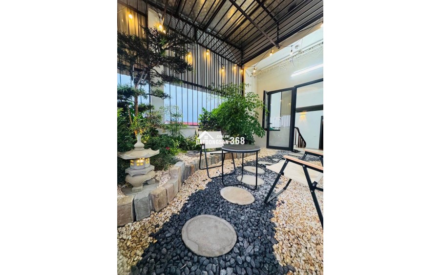 Nhà thật - Phố trạm, Long Biên  6.3 tỷ 30M - Nhà mới sổ đỏ