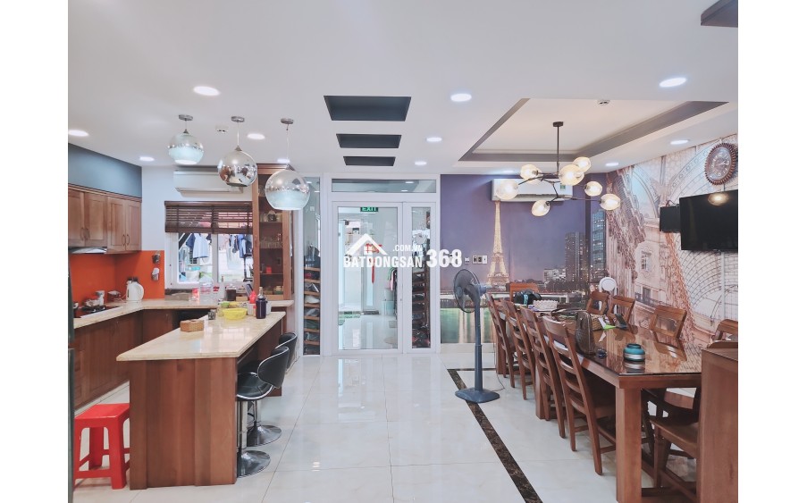 Bán Tòa Nhà 8 Tầng, Thang Máy, 1164m² Sàn, Dòng Tiền Sẵn, Mặt Tiền Cao Thị Chính, Chỉ 55 tỷ, Quận 7