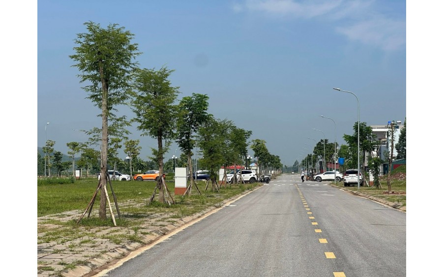 Khu đô thị Đồng Cửa 2 em bán lô khe thoáng siêu đẹp