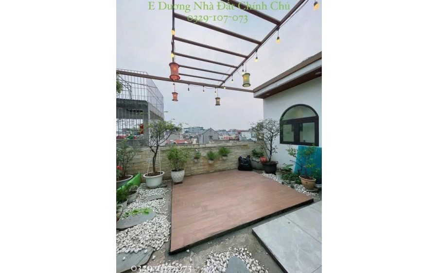 Gần Mặt Phố Hoàng Quốc Việt 47M 5 Tầng ÔTô Đỗ Cổng 11,xx Tỷ Full Nội Thất