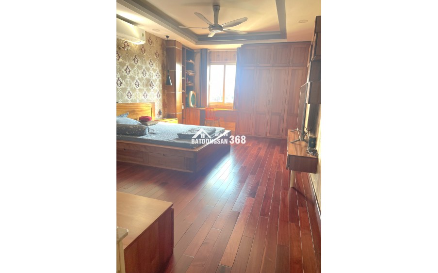 Bán Tòa Nhà 8 Tầng, Thang Máy, 1164m² Sàn, Dòng Tiền Sẵn, Mặt Tiền Cao Thị Chính, Chỉ 55 tỷ, Quận 7